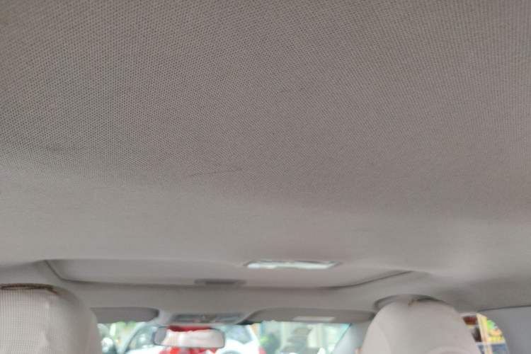 Used Kia K3 2013 1.6L Automatic GLS Headliner
