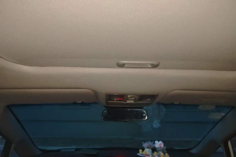 Used Kia K3 2013 1.6L Automatic GLS Headliner