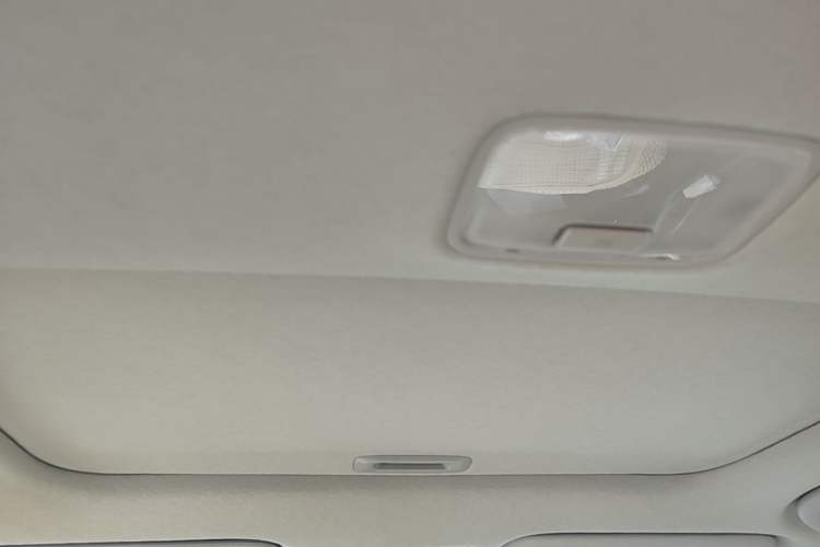 Used Kia K3 2013 1.6L Automatic GLS Headliner