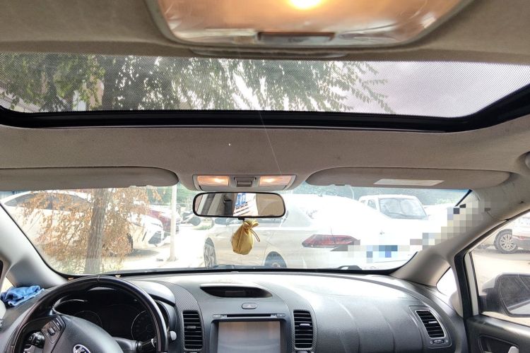 Used Kia K3 2013 1.6L Manual GLS Headliner