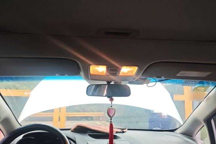 Used Kia K3 2013 1.6L Manual GLS Headliner
