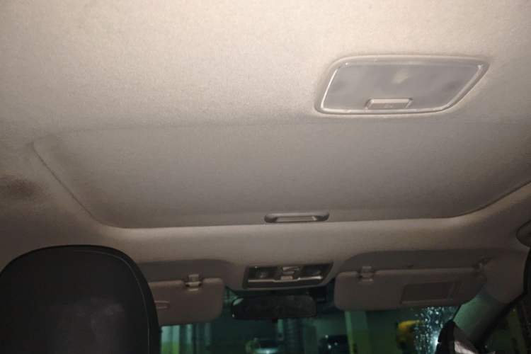 Used Kia K3 2013 1.6L Automatic GLS Headliner