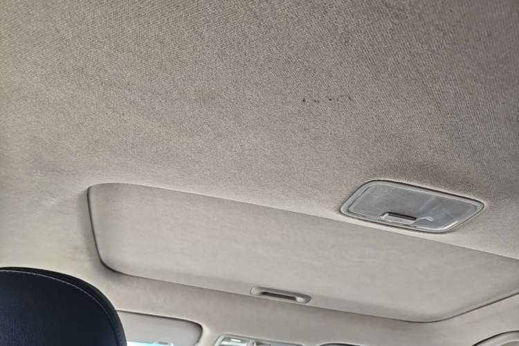 Used Kia K3 2013 1.6L Manual GLS Headliner