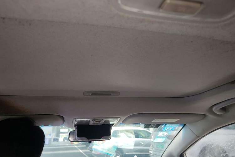 Used Kia K3 2013 1.6L Automatic GLS Headliner