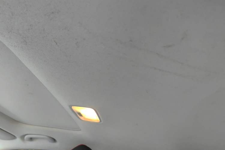 Used Kia K3 2013 1.6L Automatic GLS Headliner