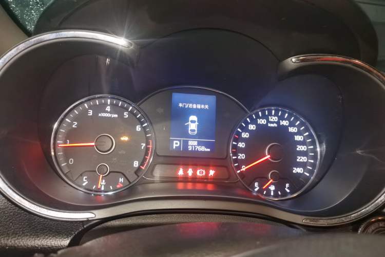 Used Kia K3 2013 1.6L Automatic GLS Instrument Cluster