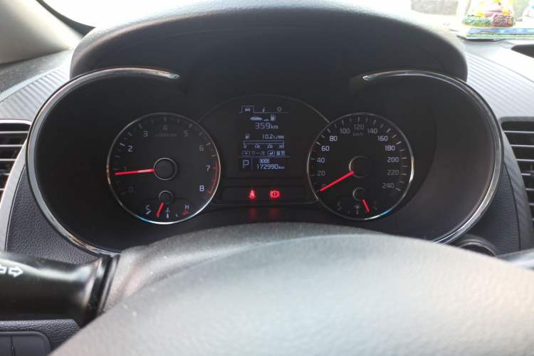 Used Kia K3 2013 1.6L Automatic GLS Instrument Cluster