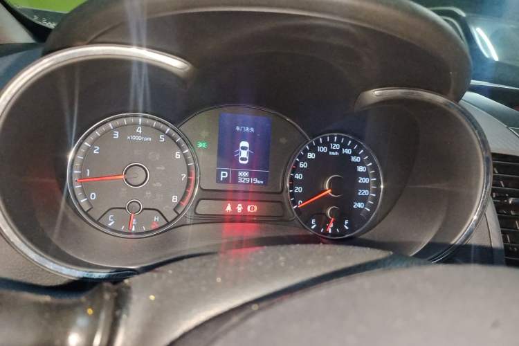 Used Kia K3 2013 1.6L Automatic GLS Instrument Cluster