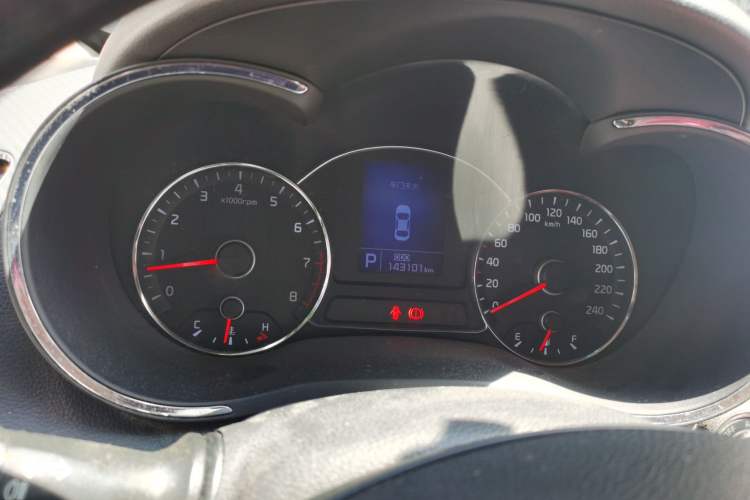 Used Kia K3 2013 1.6L Automatic GLS Instrument Cluster