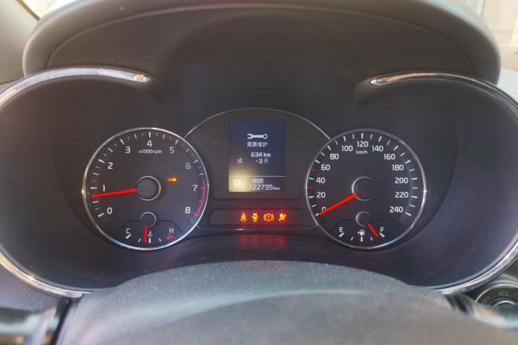Used Kia K3 2013 1.6L Automatic GLS Instrument Cluster