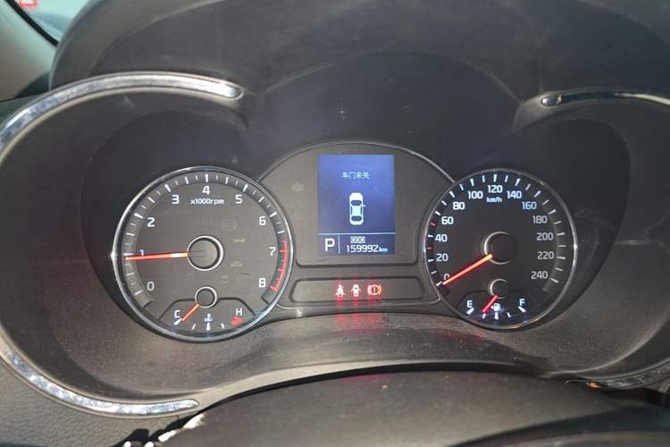 Used Kia K3 2013 1.6L Automatic GLS Instrument Cluster