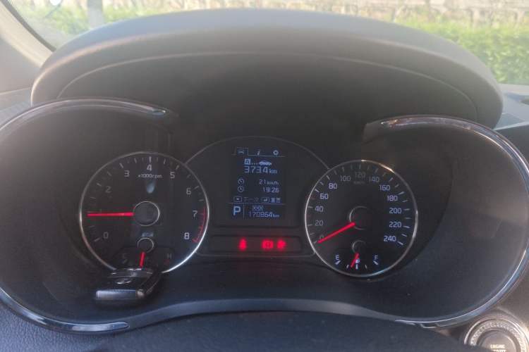 Used Kia K3 2013 1.6L Automatic GLS Instrument Cluster