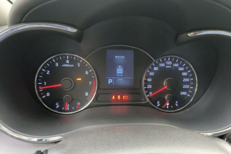 Used Kia K3 2013 1.6L Automatic GLS Instrument Cluster