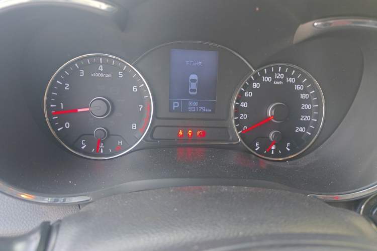 Used Kia K3 2013 1.6L Automatic GLS Instrument Cluster