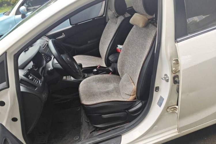 Used Kia K3 2013 1.6L Manual GLS Interior 1