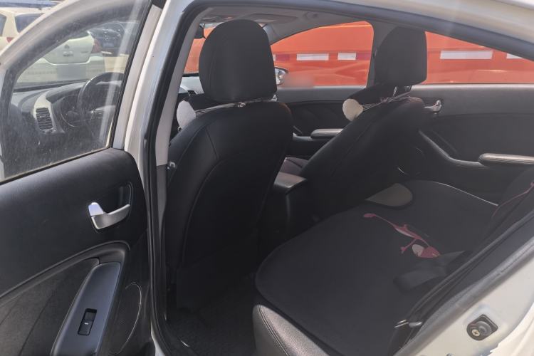 Used Kia K3 2013 1.6L Automatic GLS Interior 2