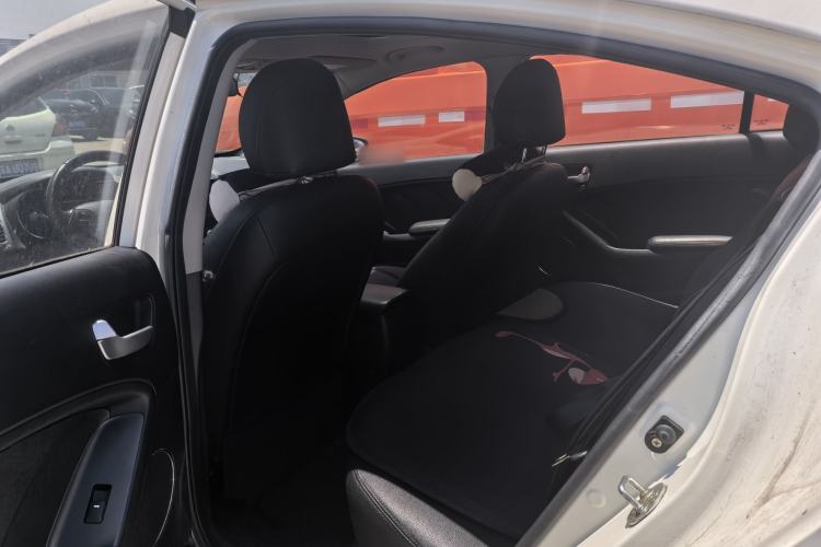 Used Kia K3 2013 1.6L Automatic GLS Interior 3