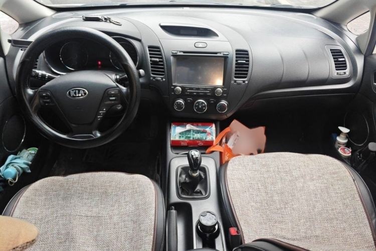 Used Kia K3 2013 1.6L Manual GLS Interior 4