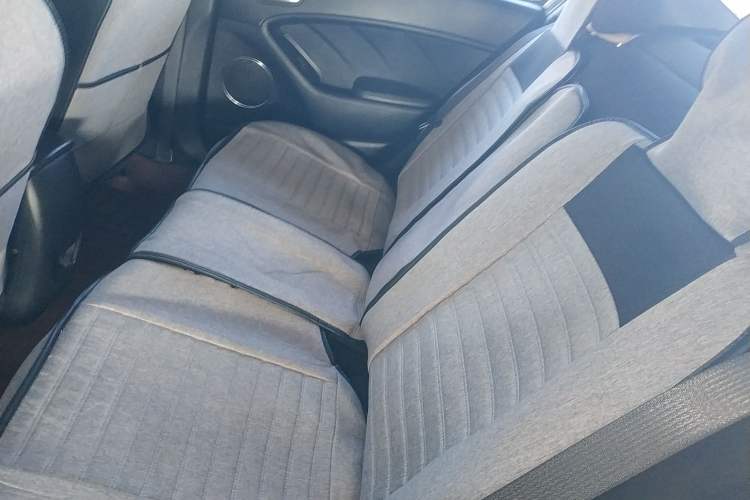 Used Kia K3 2013 1.6L Automatic GLS Interior 4