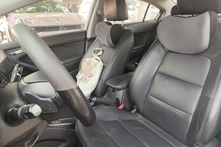 Used Kia K3 2013 1.6L Automatic GLS Left Front Seat