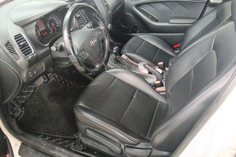 Used Kia K3 2013 1.6L Automatic GLS Left Front Seat