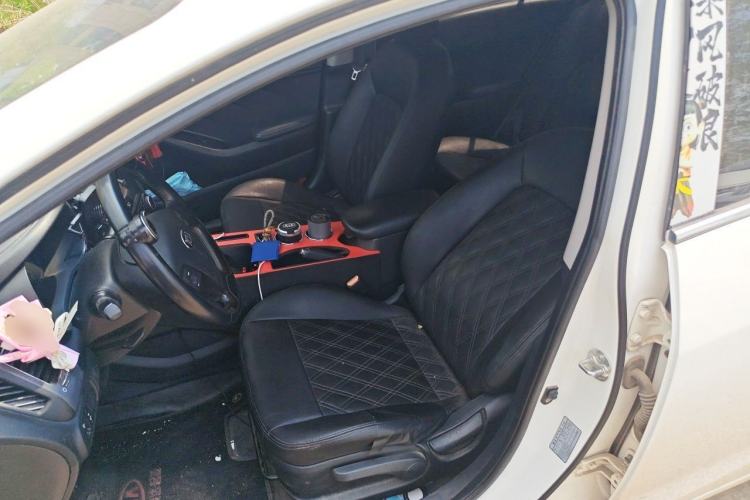 Used Kia K3 2013 1.6L Automatic GLS Left Front Seat