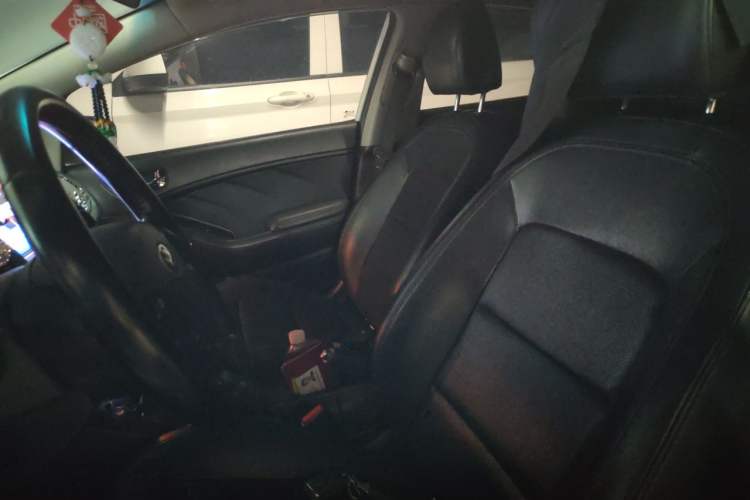 Used Kia K3 2013 1.6L Automatic DLX Left Front Seat