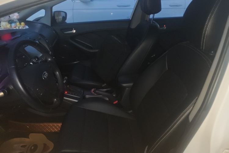 Used Kia K3 2013 1.6L Automatic GLS Left Front Seat