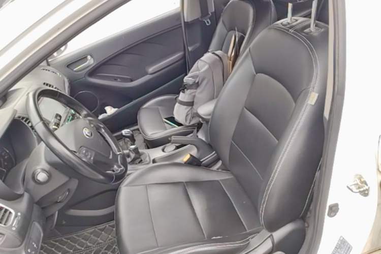 Used Kia K3 2013 1.6L Manual GLS Left Front Seat