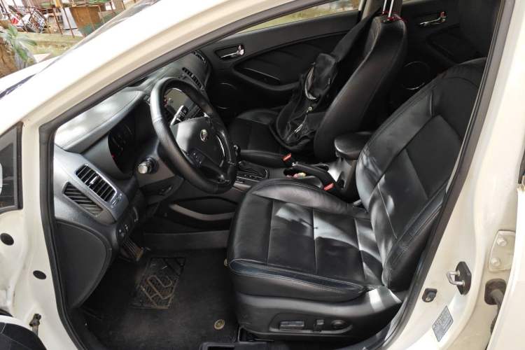 Used Kia K3 2013 1.6L Automatic Premium Left Front Seat
