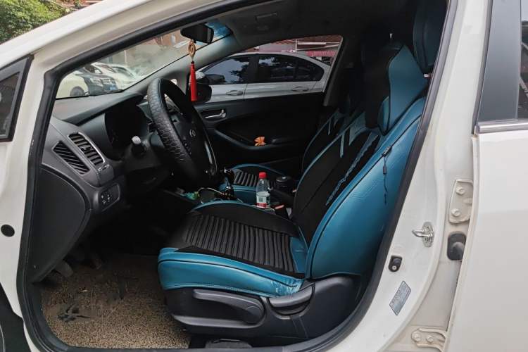 Used Kia K3 2013 1.6L Manual GLS Left Front Seat