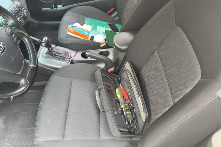 Used Kia K3 2013 1.6L Automatic GLS Left Front Seat