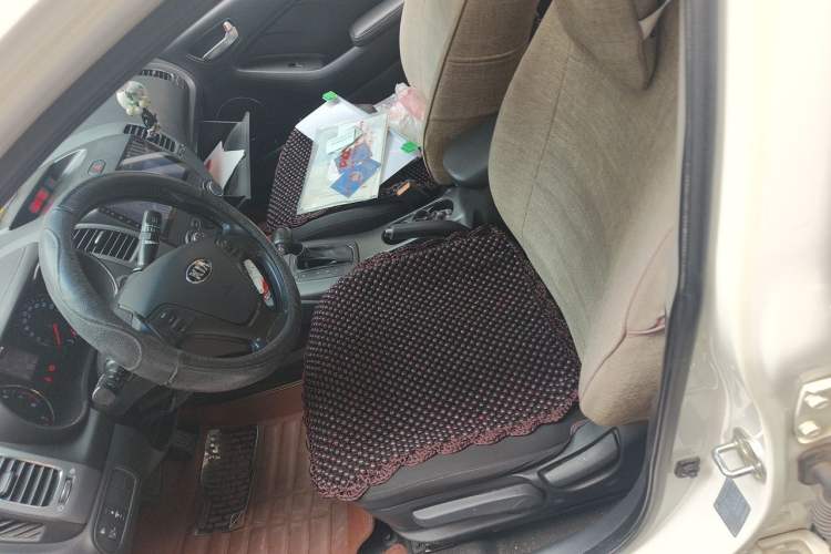 Used Kia K3 2013 1.6L Automatic GLS Left Front Seat