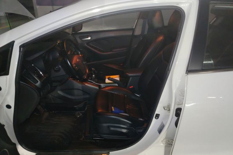Used Kia K3 2013 1.6L Manual GLS Left Front Seat