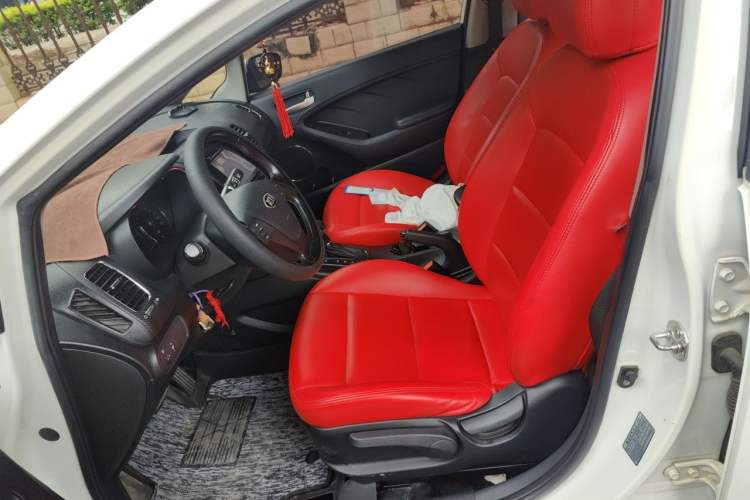 Used Kia K3 2013 1.6L Automatic GLS Left Front Seat