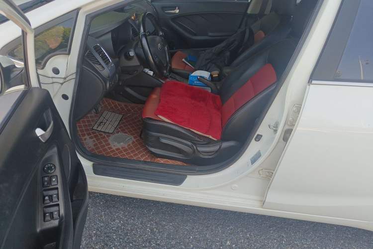 Used Kia K3 2013 1.6L Automatic GLS Left Front Seat