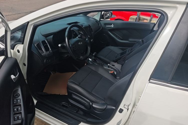 Used Kia K3 2013 1.6L Automatic GLS Left Front Seat