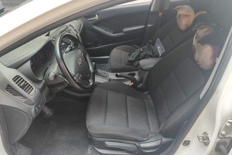 Used Kia K3 2013 1.6L Automatic GLS Left Front Seat