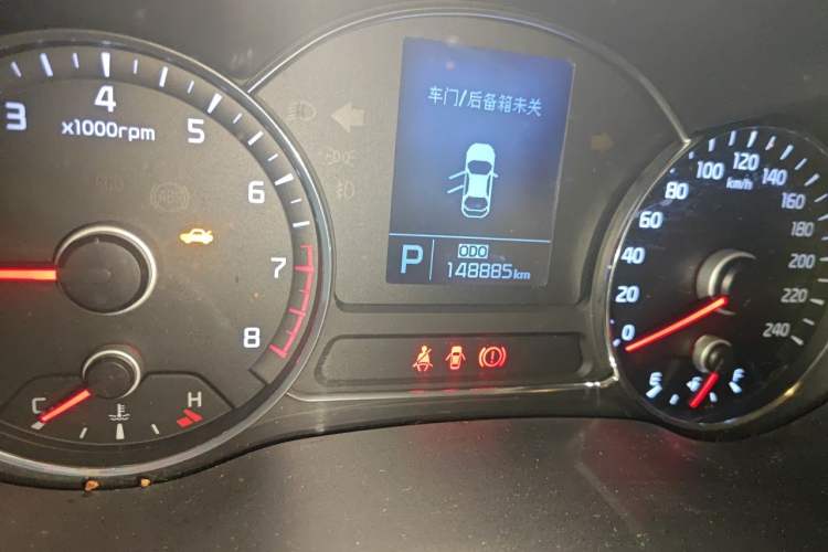 Used Kia K3 2013 1.6L Automatic GLS Odometer Close Up