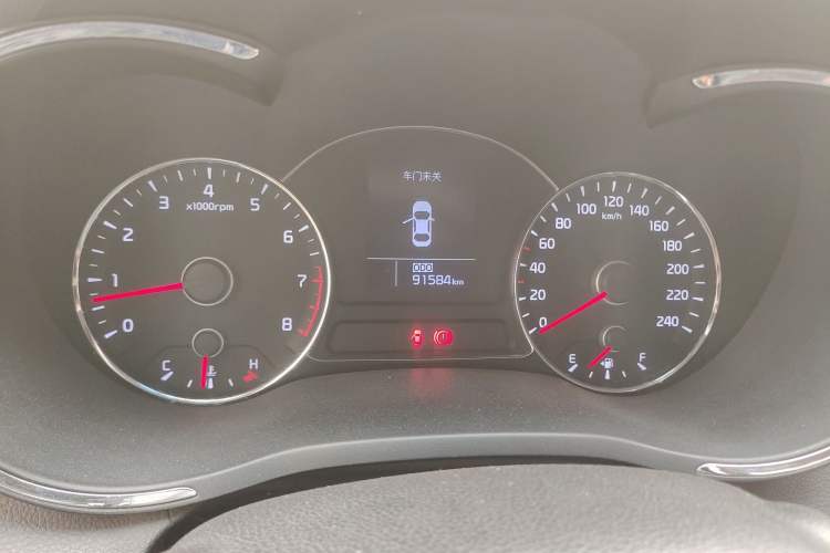 Used Kia K3 2013 1.6L Manual GLS Odometer Close Up