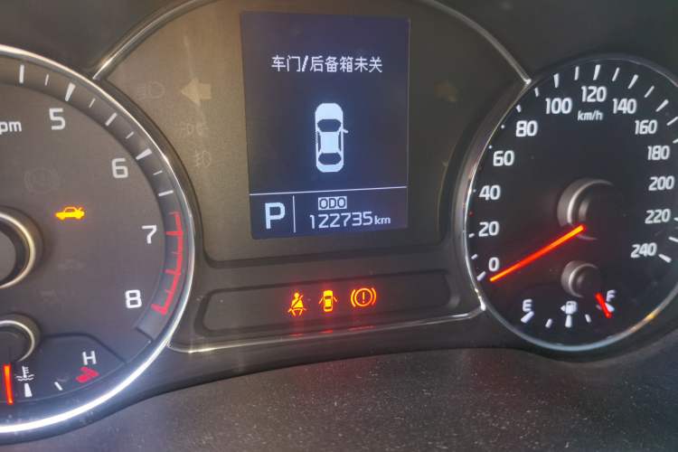 Used Kia K3 2013 1.6L Automatic GLS Odometer Close Up