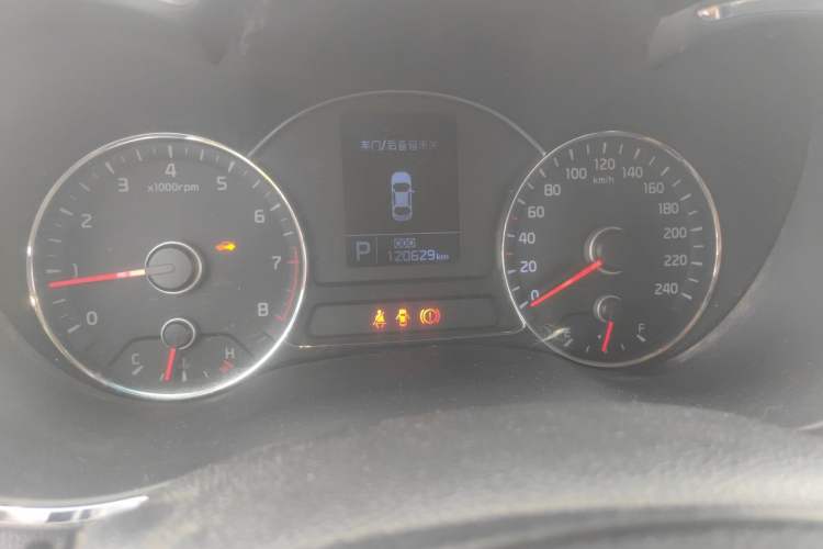 Used Kia K3 2013 1.6L Automatic GLS Odometer Close Up