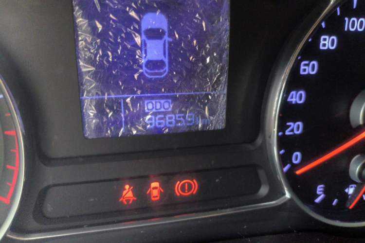 Used Kia K3 2013 1.6L Manual GLS Odometer Close Up