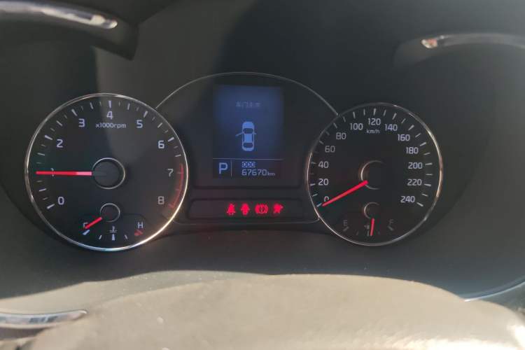 Used Kia K3 2013 1.6L Automatic GLS Odometer Close Up