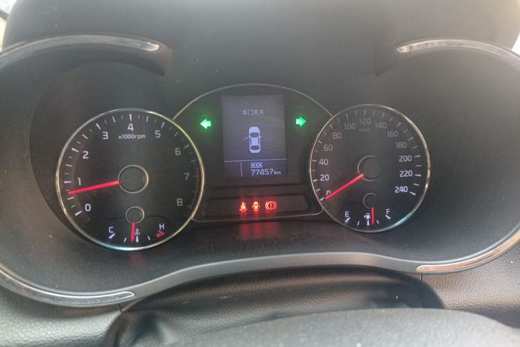 Used Kia K3 2013 1.6L Manual GLS Odometer Close Up