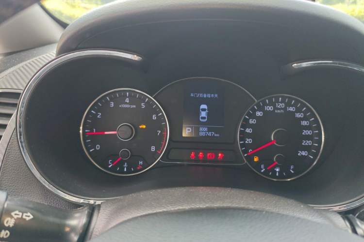 Used Kia K3 2013 1.6L Automatic GLS Odometer Close Up