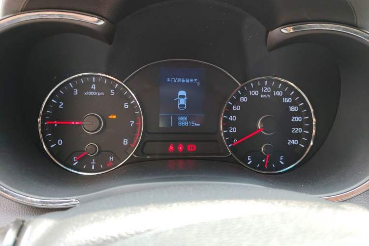 Used Kia K3 2013 1.6L Manual GLS Odometer Close Up