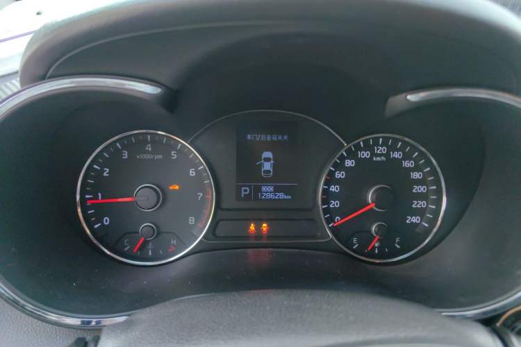 Used Kia K3 2013 1.6L Automatic GLS Odometer Close Up