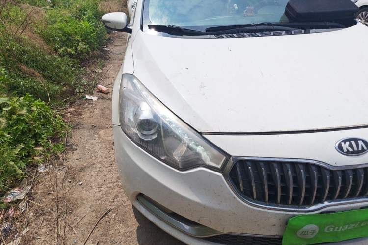 Used Kia K3 2013 1.6L Automatic GLS Right Front Headlight