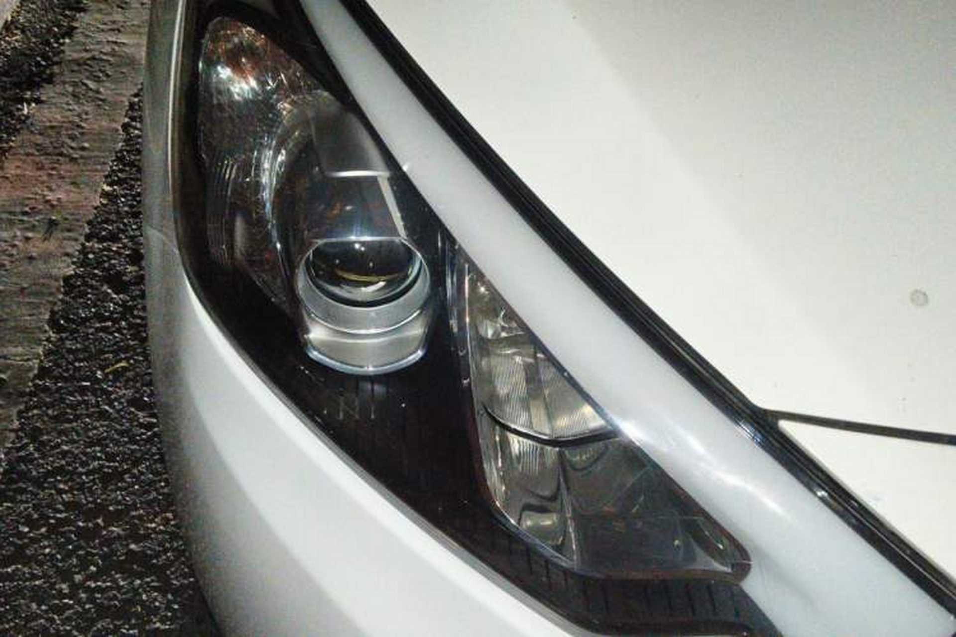 Used Kia K3 2013 1.6L Automatic GL Right Front Headlight